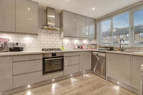 70 Avern Road, West Molesey, KT8 2JP