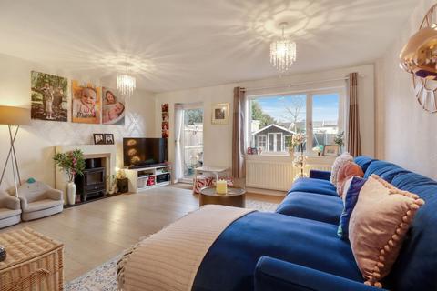 70 Avern Road, West Molesey, KT8 2JP