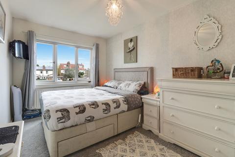 70 Avern Road, West Molesey, KT8 2JP