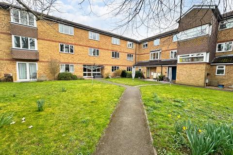 92 Eton Wick Road, Eton Wick, Windsor, SL4 6JW