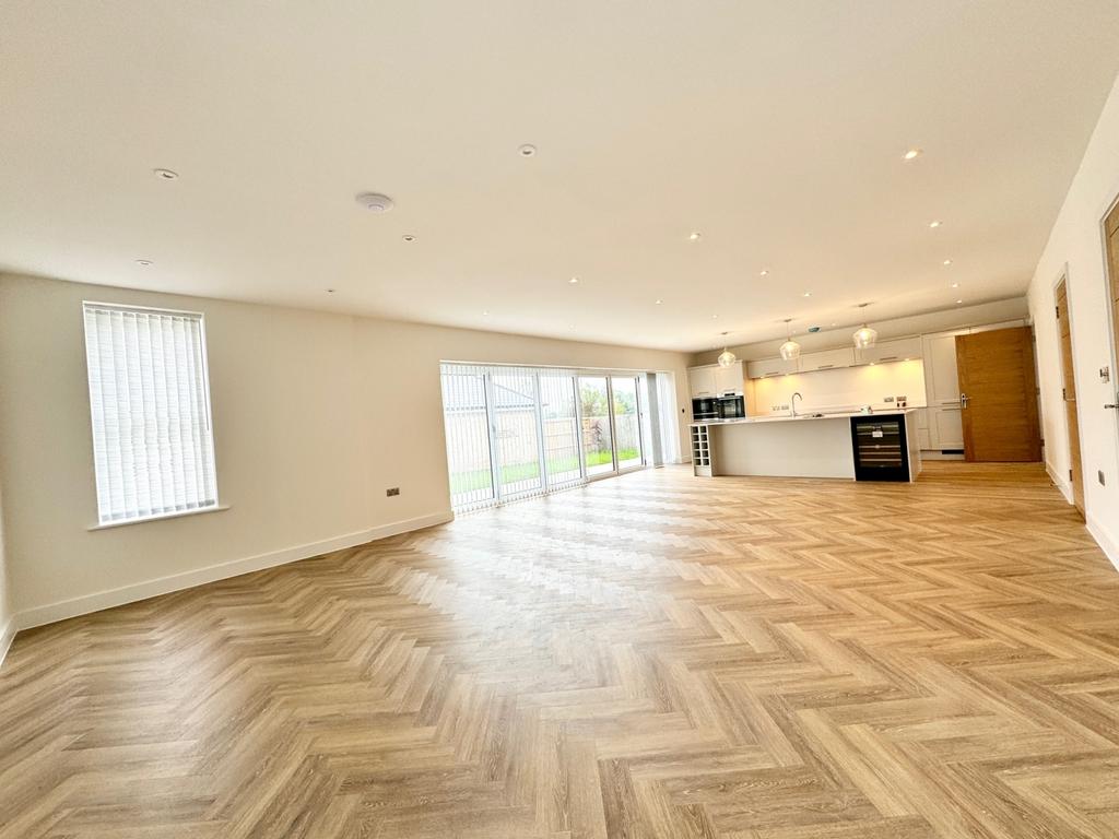 Example photo as property not complete