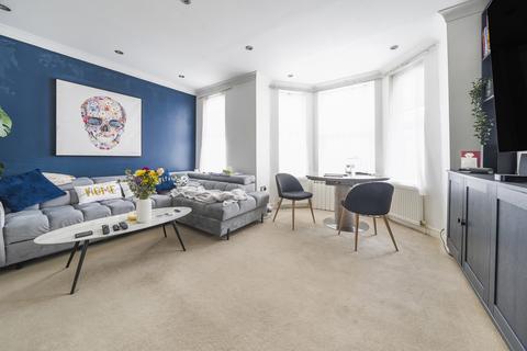 2 bedroom maisonette for sale, Headstone Road, Harrow