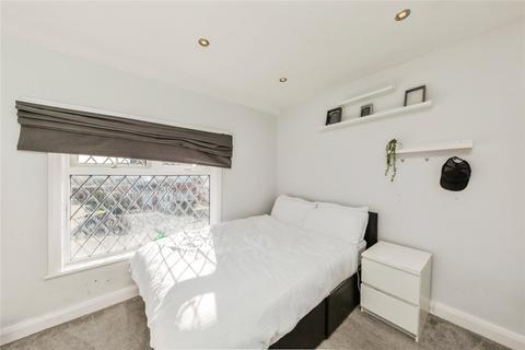 109 Crewe Road, Shavington, Crewe, CW2 5DW