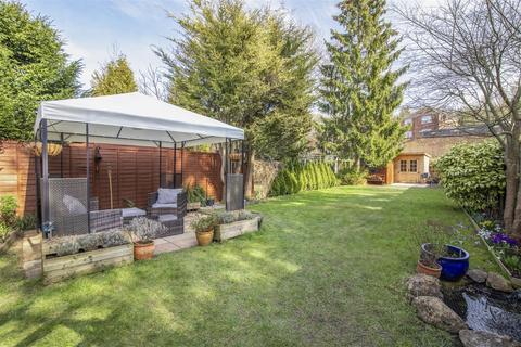 undefined, Godstone Road,Caterham