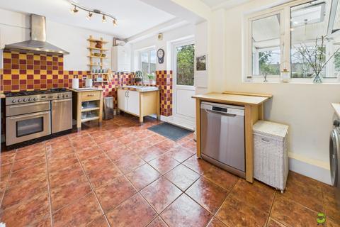 undefined, Hollingbourne Avenue, Bexleyheath, Kent, DA7