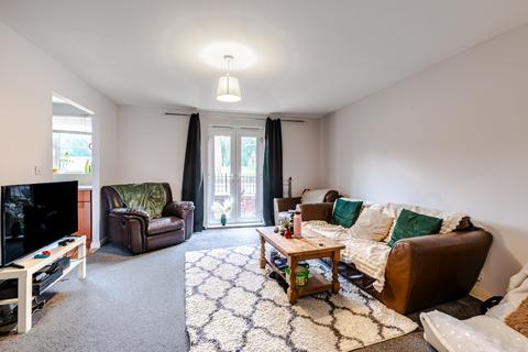 8 Abbots Mews, Leeds, LS4 2AB