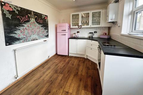 3 bedroom semi-detached house for sale, Vivian Park Drive, Port Talbot, Neath Port Talbot. SA12 6RT