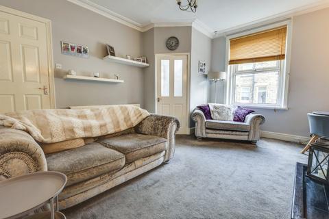 2 bedroom terraced house for sale, Eddison Street, Farsley, Pudsey, West Yorkshire, LS28