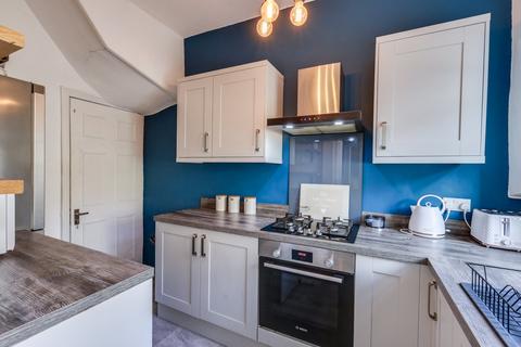 2 bedroom terraced house for sale, Eddison Street, Farsley, Pudsey, West Yorkshire, LS28
