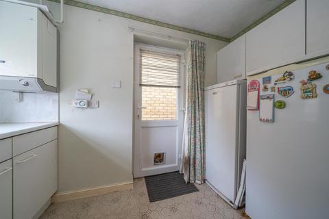 12 Poets Chase, Hemel Hempstead, HP1 3RN
