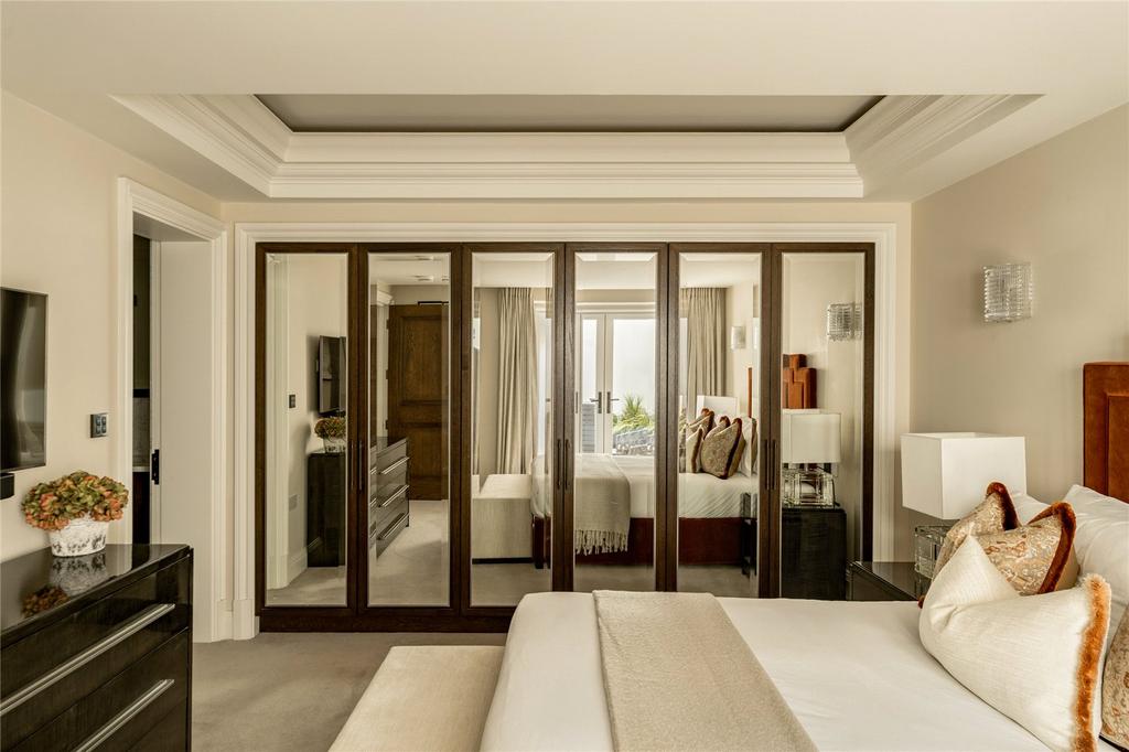 Double Bedroom