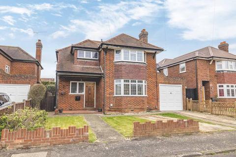 3 bedroom detached house for sale, Lammas Road, Burnham SL1