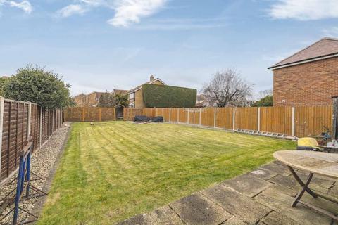 3 bedroom detached house for sale, Lammas Road, Burnham SL1