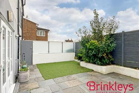 39 Lime Grove, New Malden, KT3 3TP