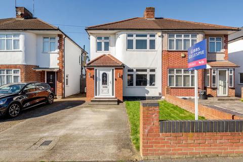296 Long Drive, Ruislip, HA4 0HZ