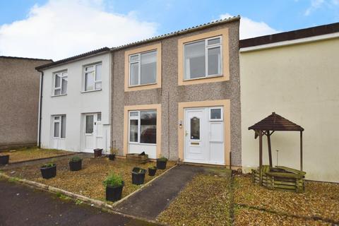 4 Blackdown Court, Bristol, BS14 9QB
