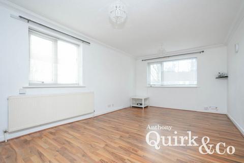 Flat 4, 1 Cossington Road, Westcliff-on-sea, SS0 7NJ