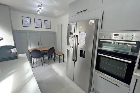 58 Chalkdown, Stevenage, SG2 7BG