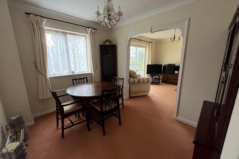 4 bedroom detached house for sale, Chalkdown, Stevenage, SG2 7BG