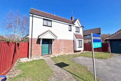 4 bedroom detached house for sale, Chalkdown, Stevenage, SG2 7BG