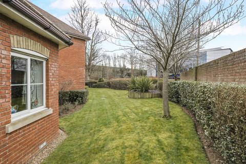 2 bedroom retirement property for sale, Albany Place, Surrey TW20