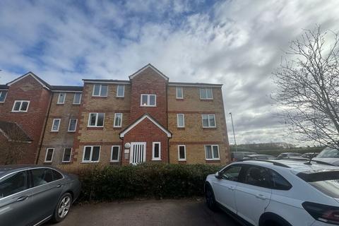 2 bedroom ground floor flat to rent, Prestatyn Close, Stevenage SG1