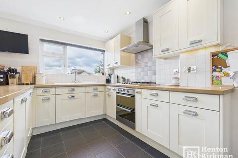 31 Foxhunter Walk, Billericay, CM11 1DZ