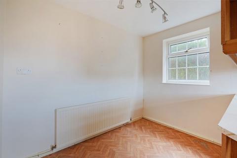 11 Wainwright Crescent, Sheffield, S13 8EN