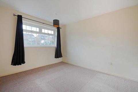 11 Wainwright Crescent, Sheffield, S13 8EN