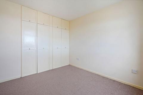 11 Wainwright Crescent, Sheffield, S13 8EN