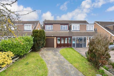 4 bedroom semi-detached house for sale, Hyland Close, Hornchurch RM11