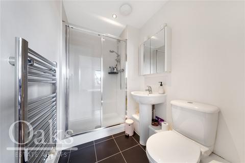 82 Watson Place, London, SE25 5FA
