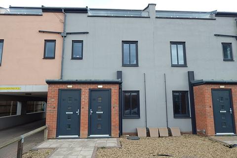 1 bedroom ground floor flat for sale, 22 Station Road, Attleborough, Norfolk NR17 2AT