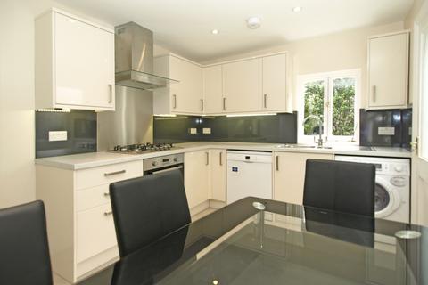 4 bedroom terraced house to rent, Claybrook Road,  London, W6