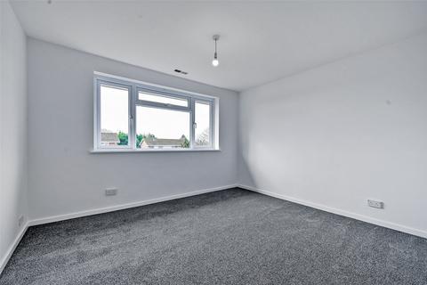 4 bedroom detached house to rent, Cedar Grove, Amersham, Buckinghamshire, HP7