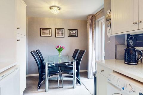 3 bedroom terraced house for sale, Osborne Road, Basildon, Essex, SS16