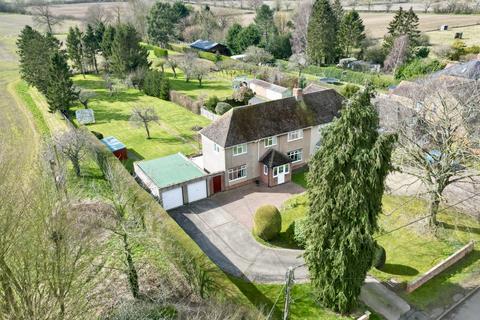 50 Camp Hill, Bugbrooke, Northampton, NN7 3PH