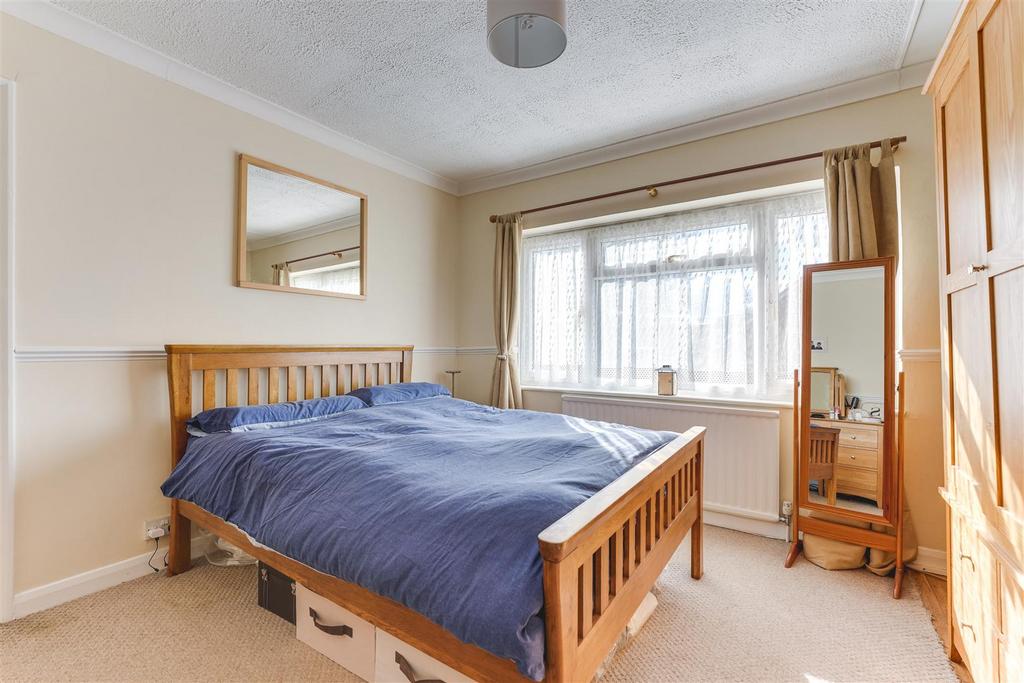 Bed 1 a.jpg