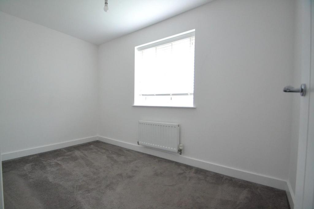 Bedroom 3 a.JPG
