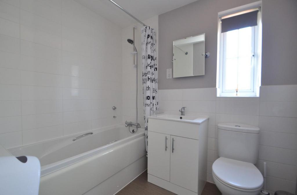Bathroom.JPG