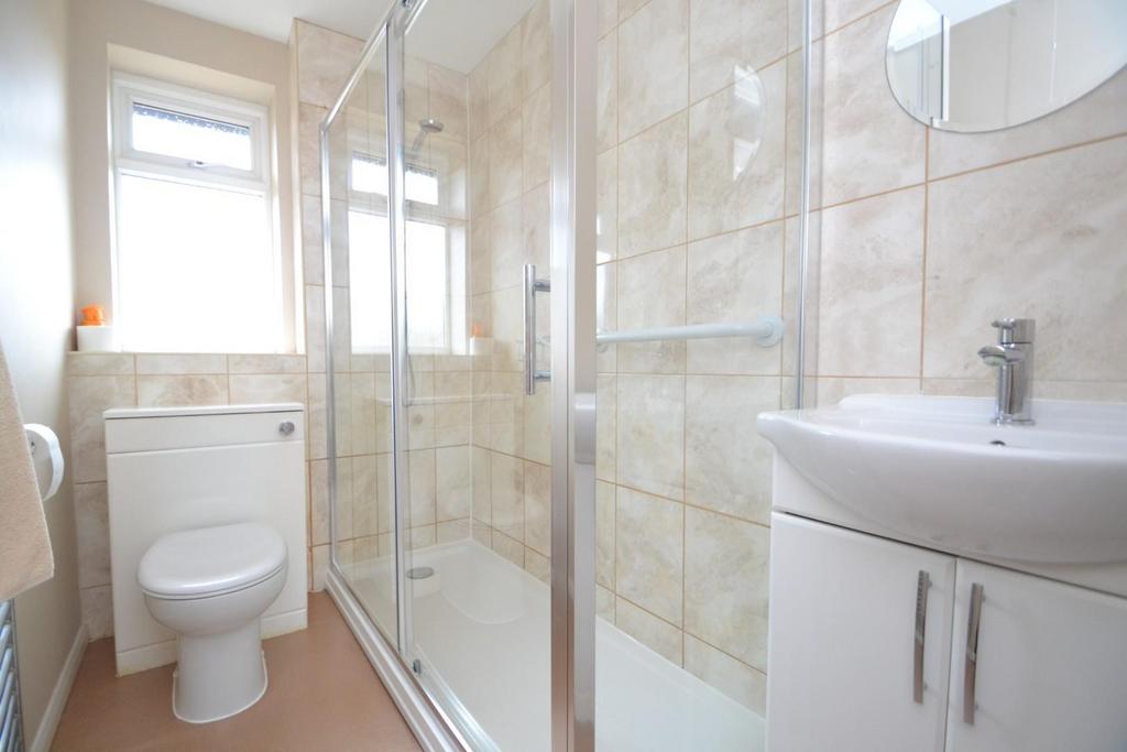 Shower Room.JPG