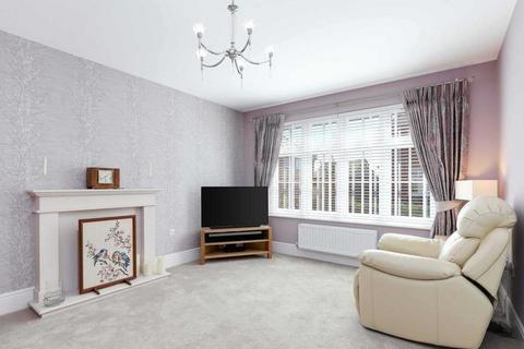 6 Baker Drive, Buntingford, SG9 9RZ