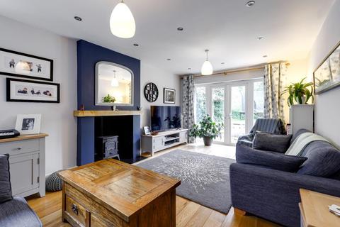1 Deacons Place, Buntingford, SG9 9FT