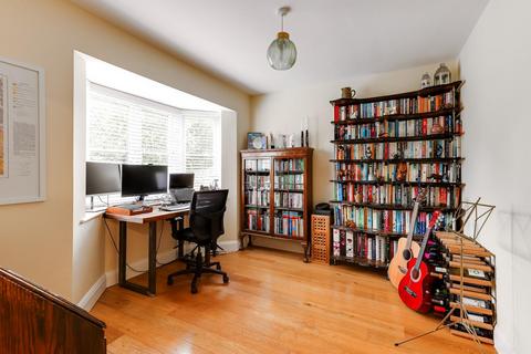 1 Deacons Place, Buntingford, SG9 9FT