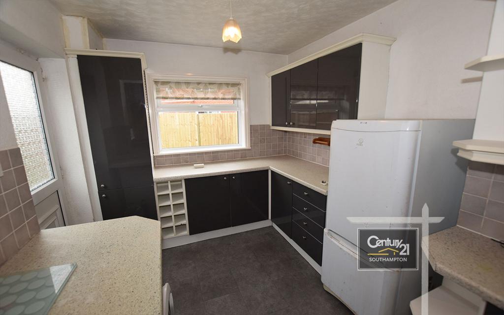 Kitchen pic 2