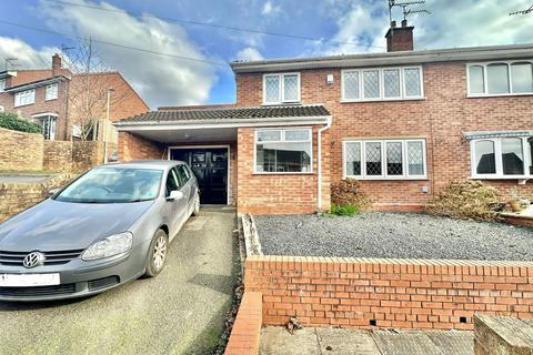 28 Autumn Drive, Dudley, DY3 2EZ