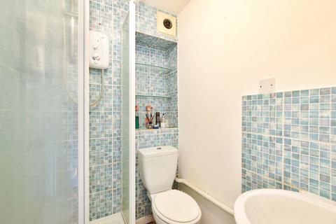 1 bedroom maisonette to rent,  Mead Avenue, Langley SL3