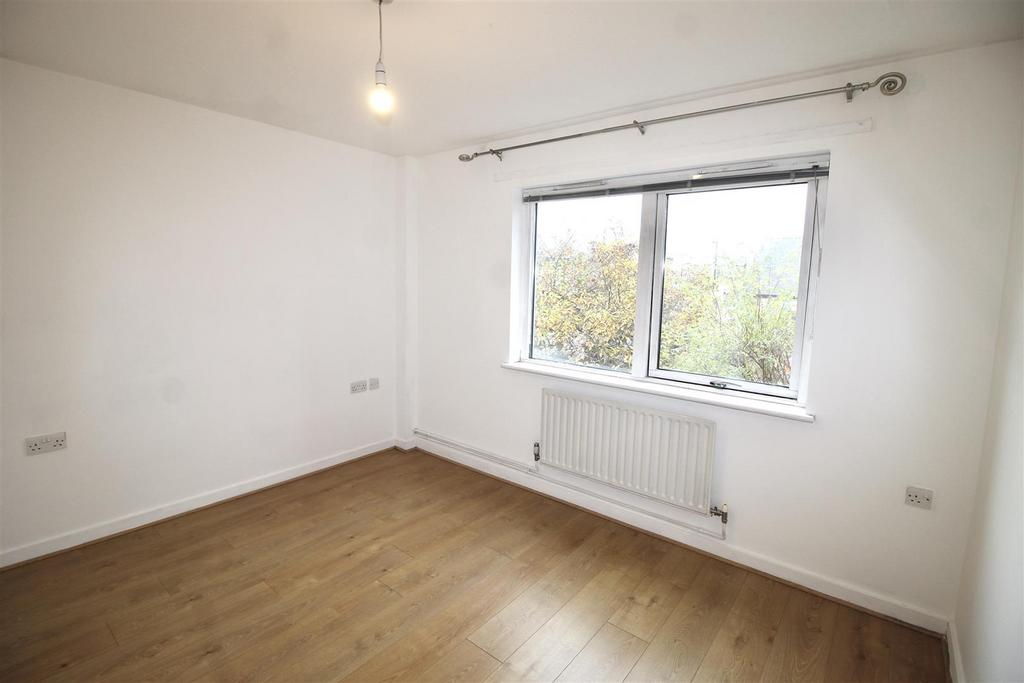 11 Bedroom.jpeg