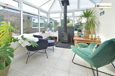 17 Avion Close, Stoke-on-trent, ST3 7QP
