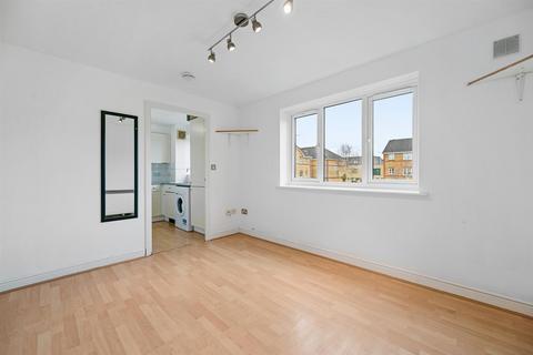 Studio for sale, Windmill Drive, London NW2